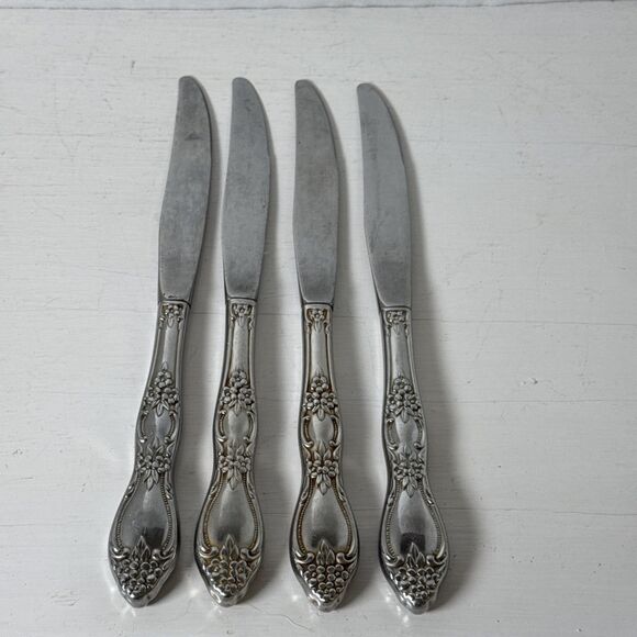 4 Vintage Oneida Dinner/Butter Knives 1977 Huntington Wm A Rogers Stainless - Picture 7 of 7